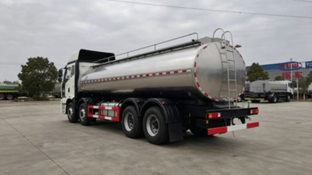 FAW J6P 8×4 31 Ton Fresh Milk Tanker