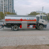 Dongfeng 4*2 15m³ oil tank truck