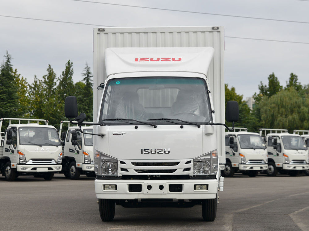 ISUZU 100P 120HP 4.25m Single Row Box Light Truck