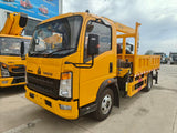 HOWO Changxing 4×2 truck with a 4-ton, 4-section boom crane